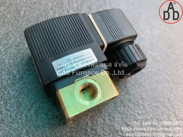 Burkert Gas Solenoid Valve 1to4inch (4) 